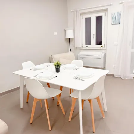 Stupendo A 20mt Dal Mare Apartmán *